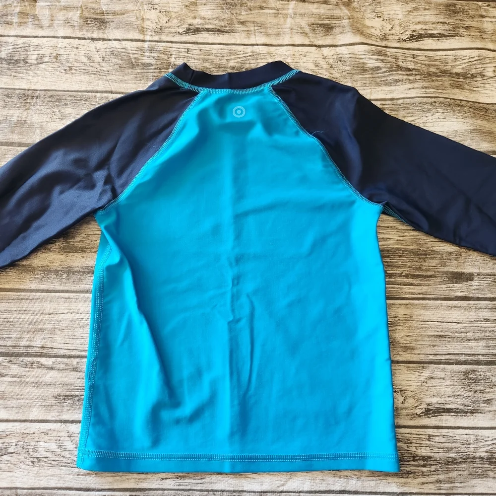 Hunter blue rash guard